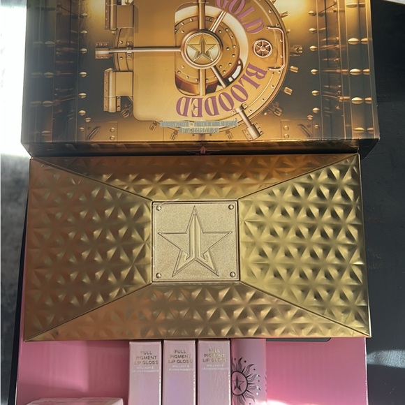 Jeffree Star Pink and Gold Cosmetic Set